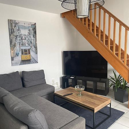 Gare Family Home Laval  Luaran gambar